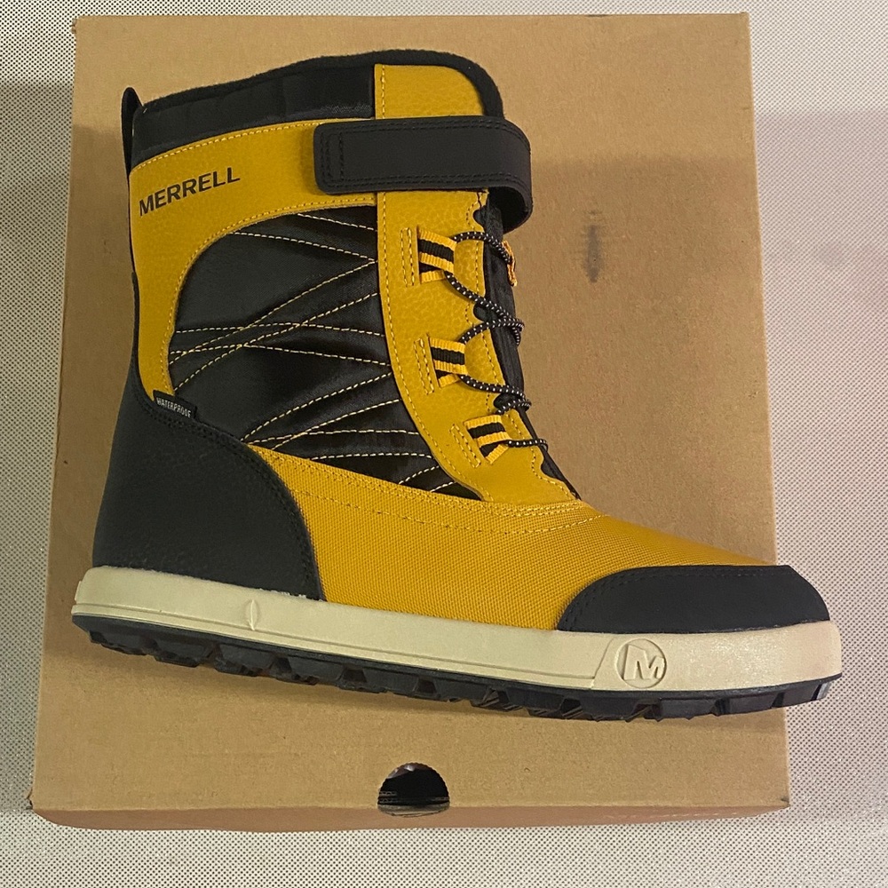 Merrell Men's Black and Yellow Rain Boots